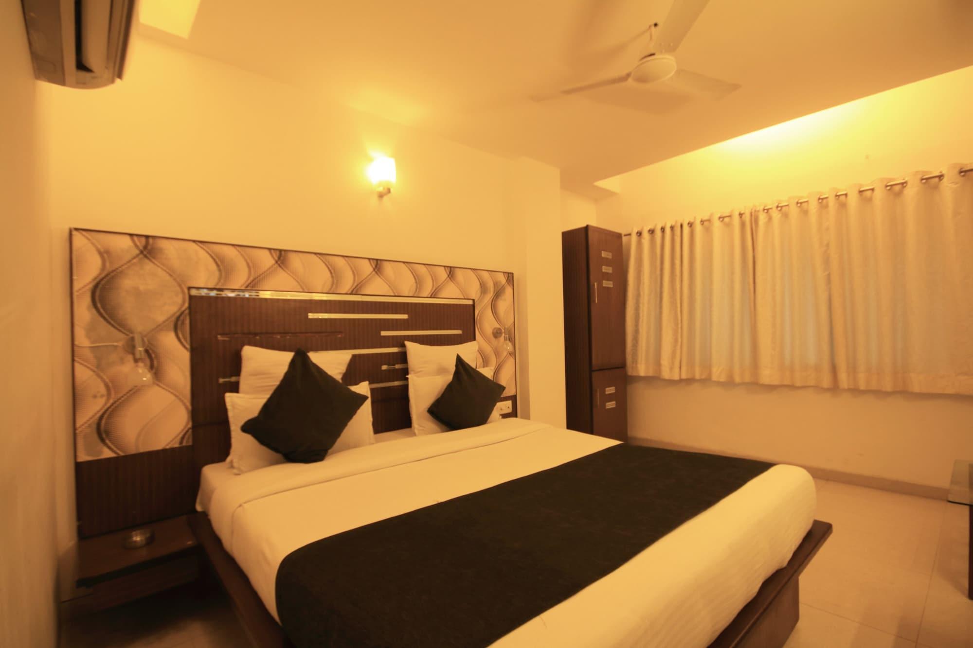 Fabhotel Kadamb Inn 아흐메다바드 외부 사진