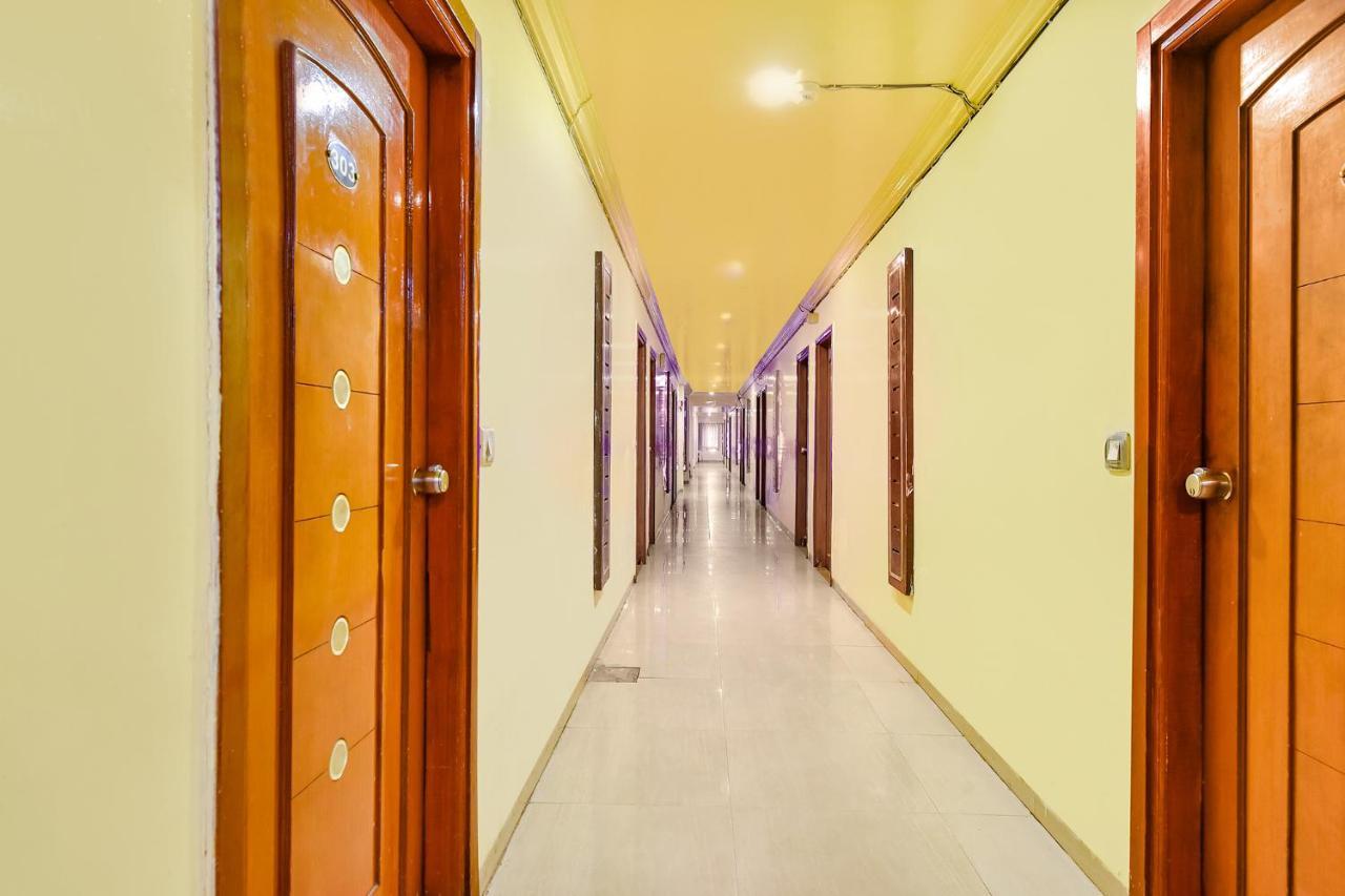 Fabhotel Kadamb Inn 아흐메다바드 외부 사진