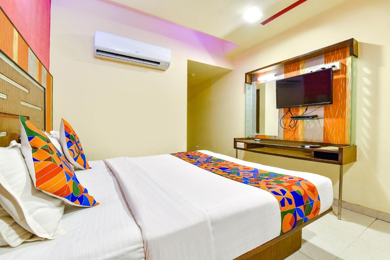 Fabhotel Kadamb Inn 아흐메다바드 외부 사진